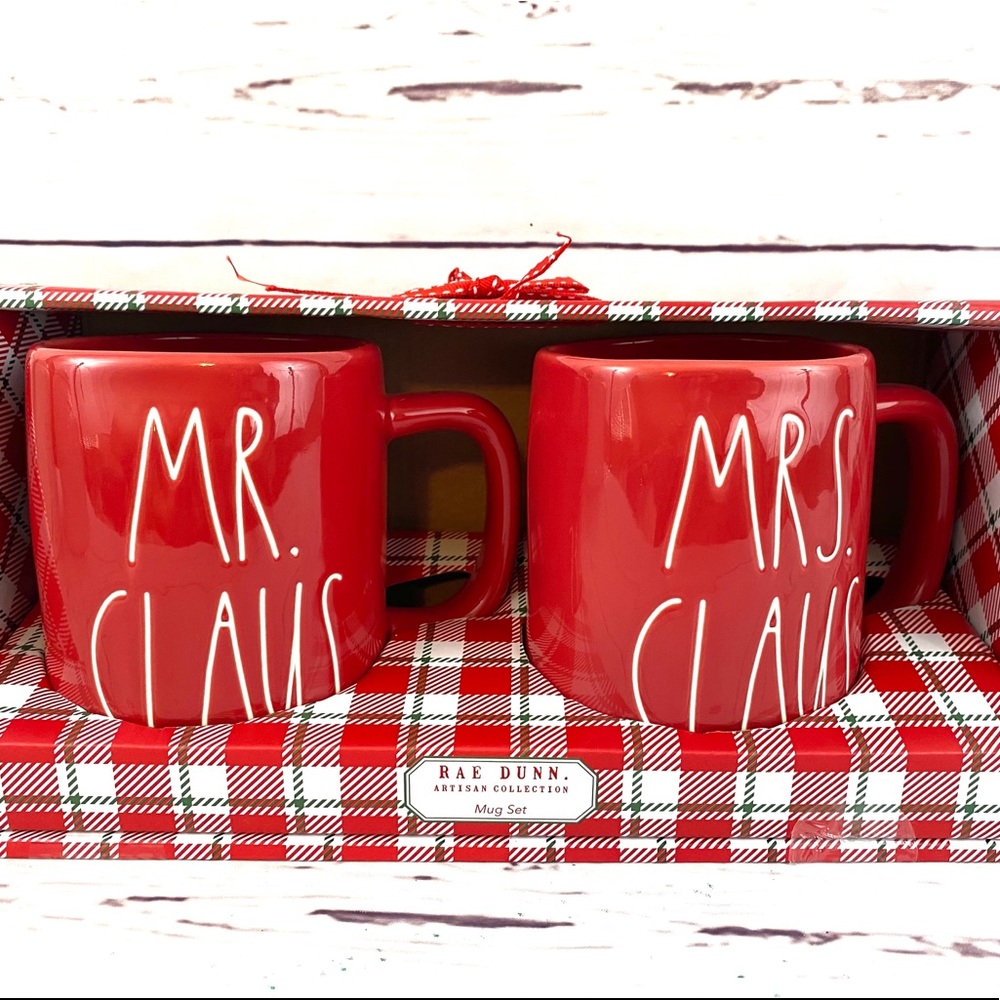 ❤️ MR AND MRS CLAUS SET 🤶 RAE DUNN ❤️ 2 MUGS